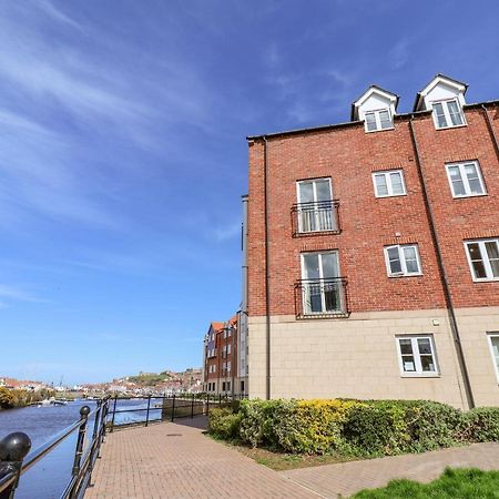 Sandy Bottoms Whitby Exterior foto