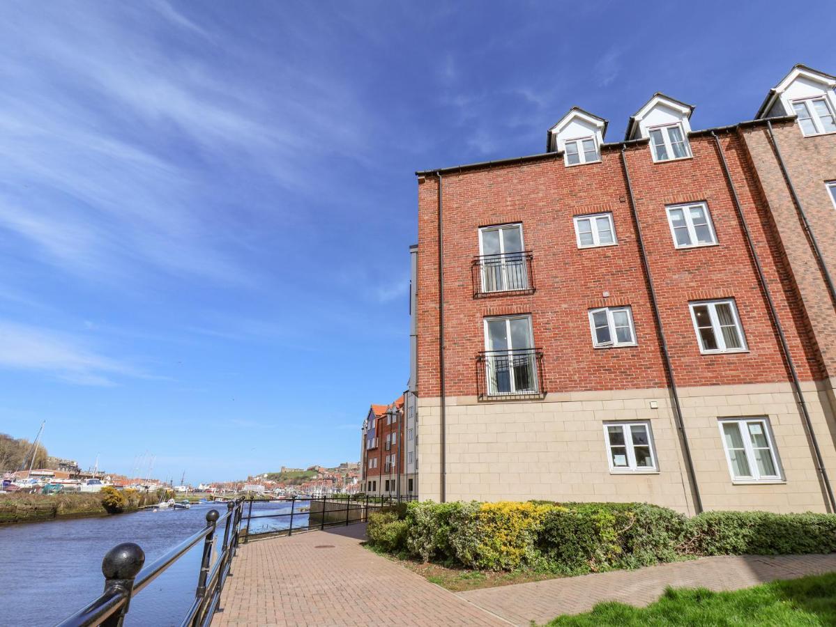 Sandy Bottoms Whitby Exterior foto